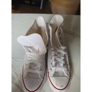 Size 7 - Converse Chuck Taylor All Star Hi High Classic White